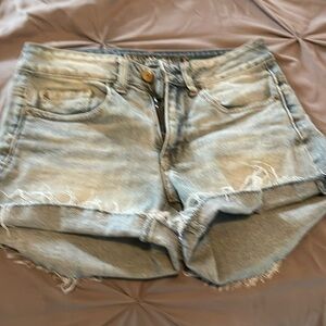 Light wash size 2 American Eagle “stretch” jean shorts